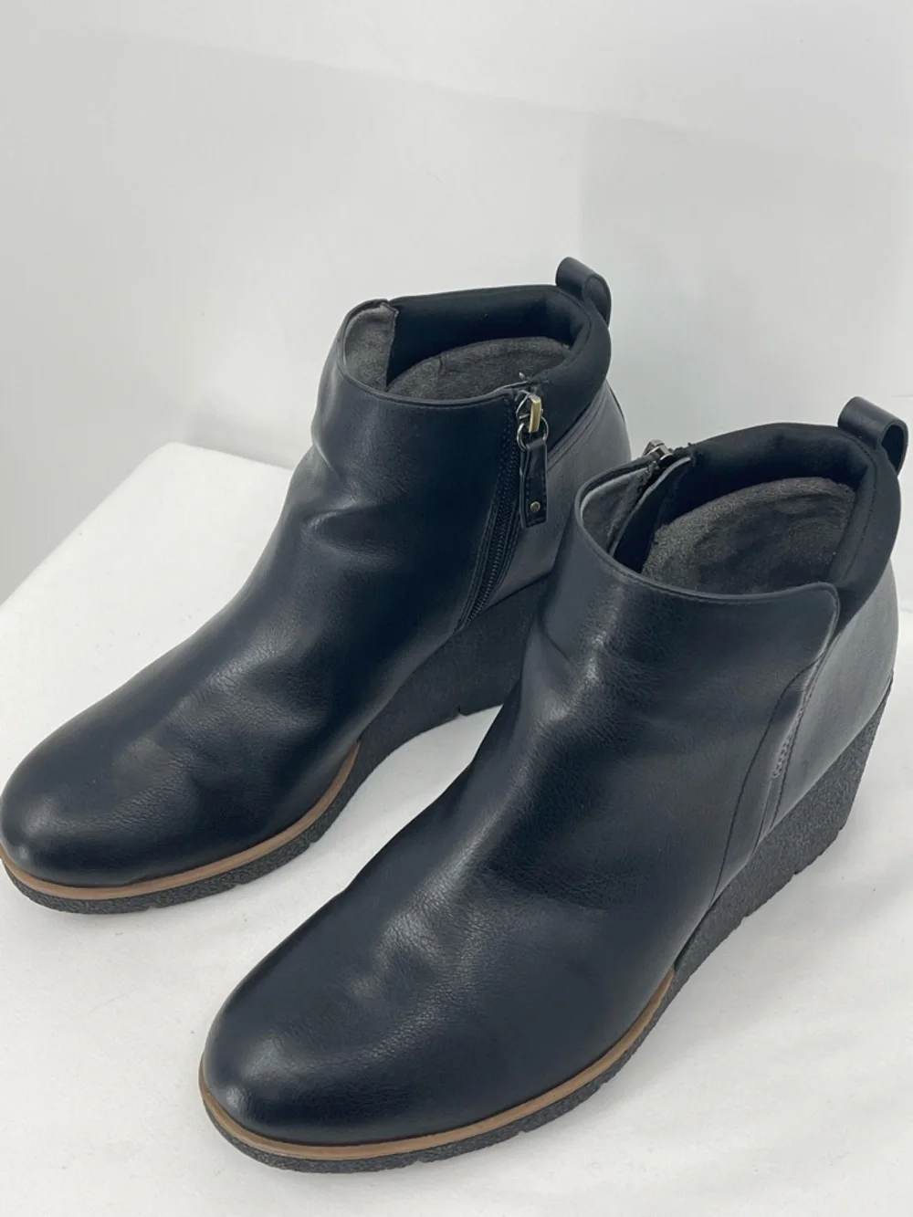 DrScholls BERKLIE Women’s Black Wedge Ankle Boots - Sleek Side-Zip Design  10M